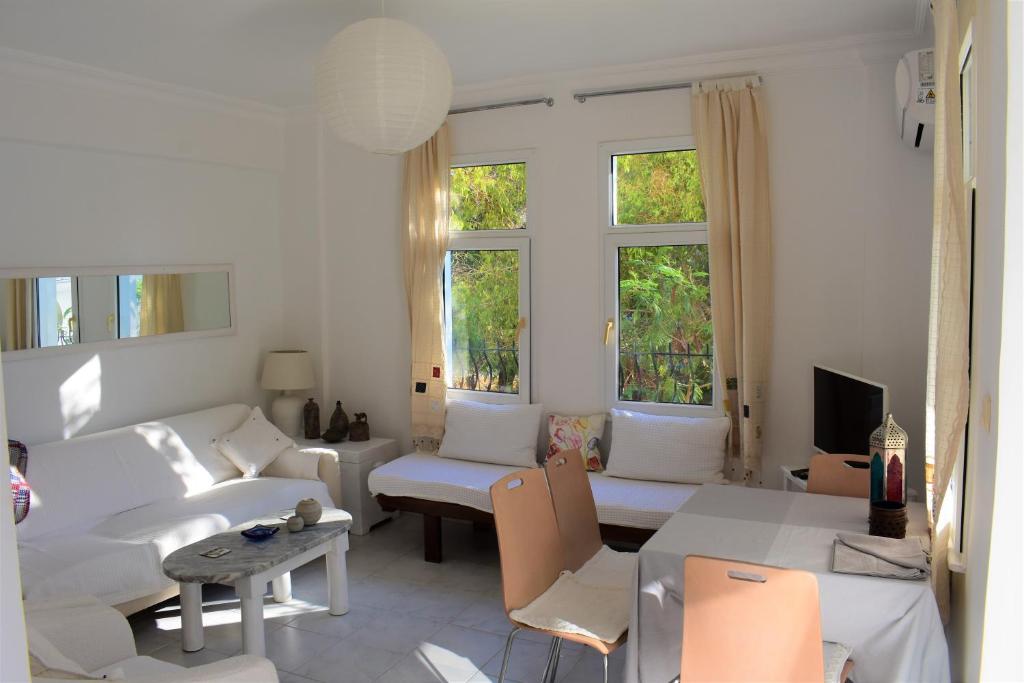 Χώρος καθιστικού στο Stanistan Apartment