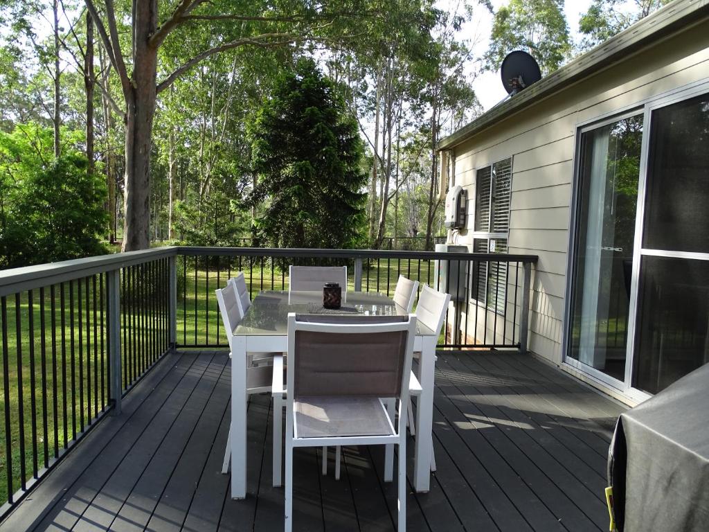 Balkón nebo terasa v ubytování Bronte Lodge, Wine Country Stay Hunter Valley with Games Room, Close to Town