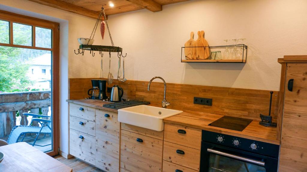 Kuchyň nebo kuchyňský kout v ubytování Haus Petra