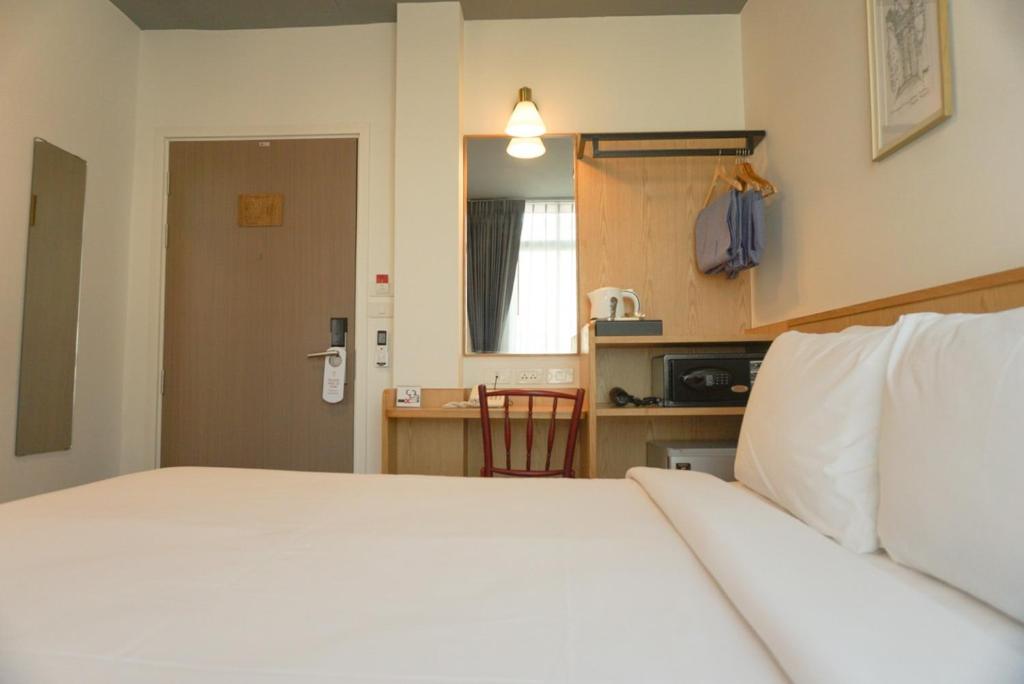 Ago Hotel Chinatown - 7