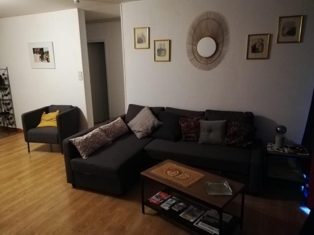 Część wypoczynkowa w obiekcie Appartement T2 Ax-les-thermes