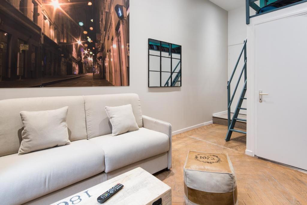 Centre/Place Jaurès * Studios MyCityHome * Mezzanine - Studio
