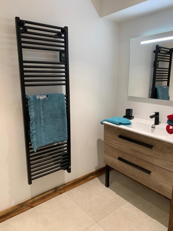 Gallery image of Le Cheval Blanc, Ski aux pieds, Jacuzzi in Méribel