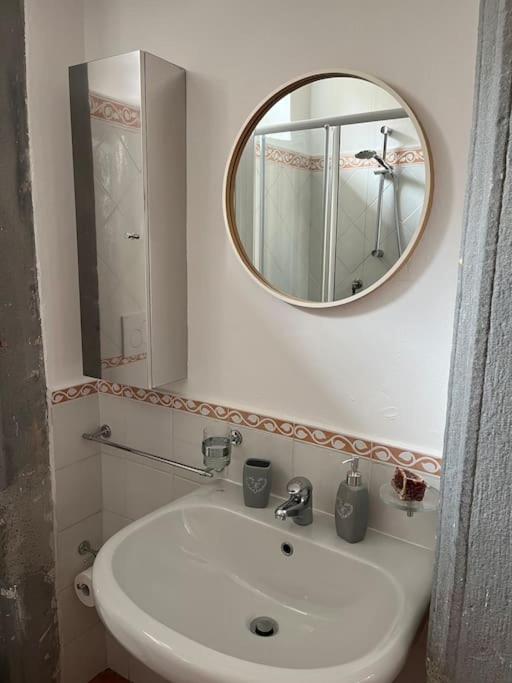 Ey Home Charme e Relax - Appartement Met één Slaapkamer