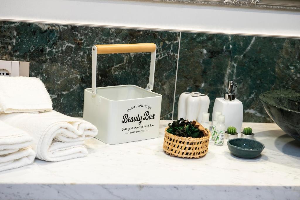 The Key Of Bergamo - 9