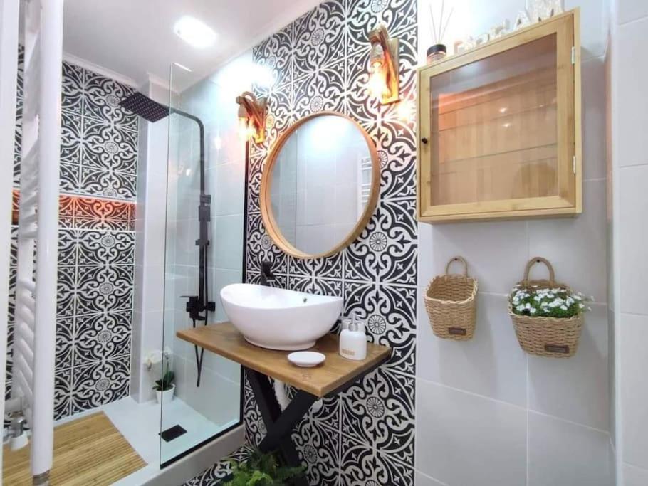 Koupelna v ubytování Old Town Luxe Suite W 100Mbps