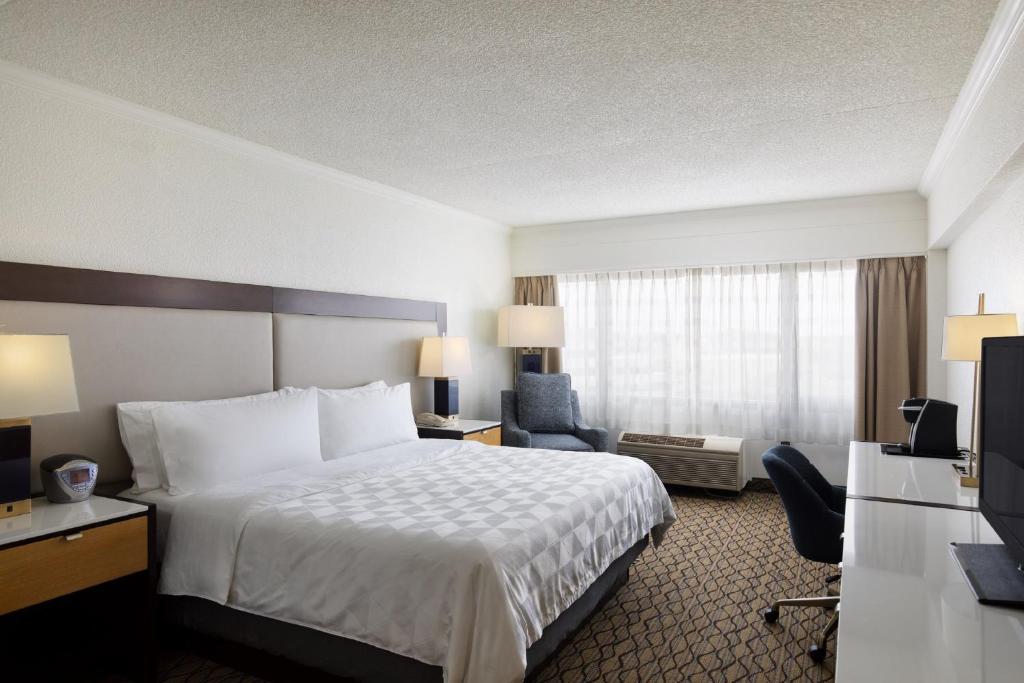 Holiday Inn Clark - Newark by IHG - Standaardruimte