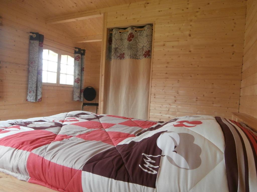 Postel nebo postele na pokoji v ubytování Domaine De Soignolles