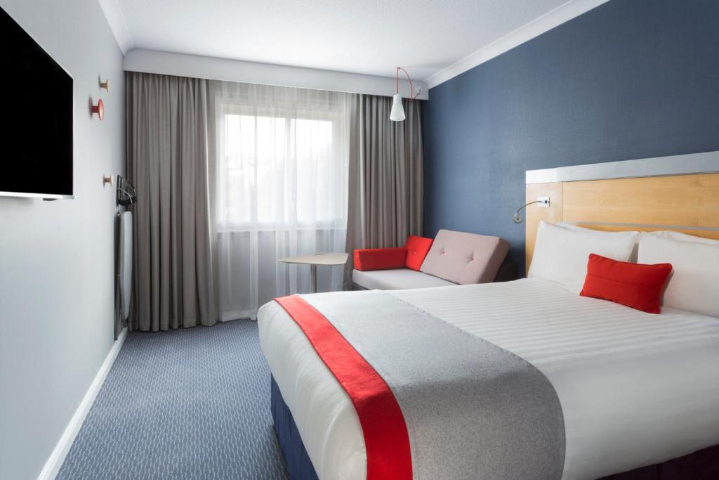 Holiday Inn Express Park Royal by IHG - Resim 1