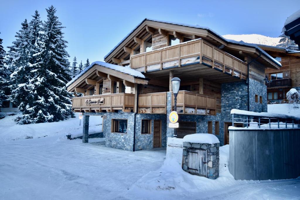 Fotografia z galérie ubytovania Chalet de luxe avec magnifique vue à Courchevel, 5 chambres, 15 pers v destinácii Courchevel