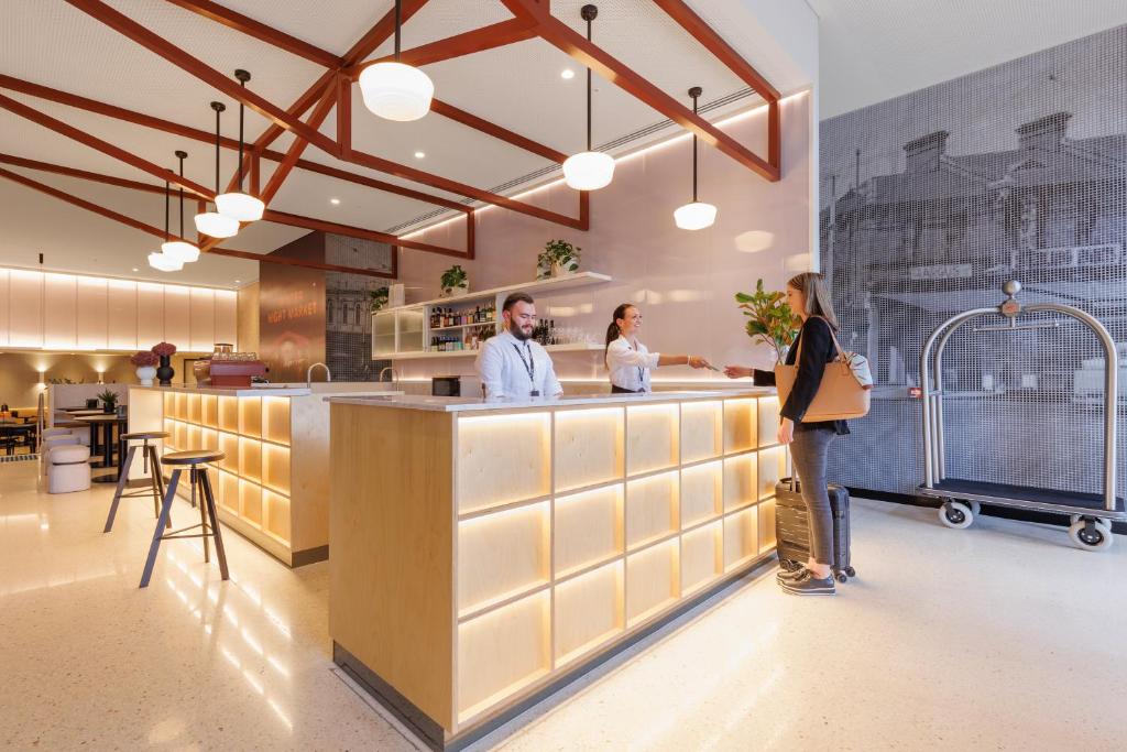 Veriu Queen Victoria Market - Resim 8