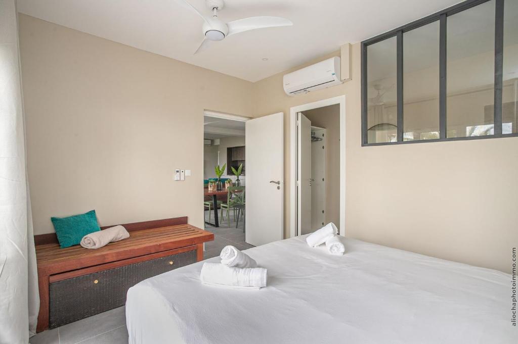 Postel nebo postele na pokoji v ubytování Villa Maorie 5 chambres avec piscine privée