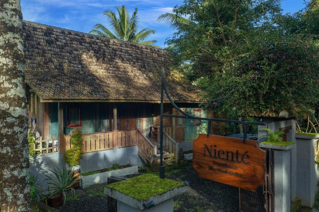 Zahrada ubytování Nienté Bali