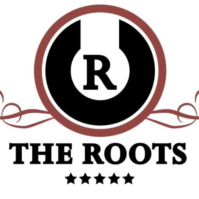 Certifikát, hodnocení, plakát nebo jiný dokument vystavený v ubytování The Roots classic hotel
