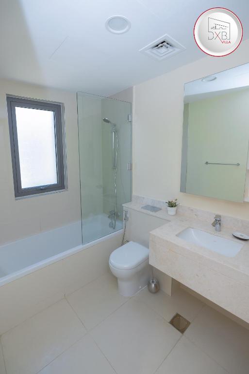 Koupelna v ubytování 5 bedroom Villa - Dubai Hills