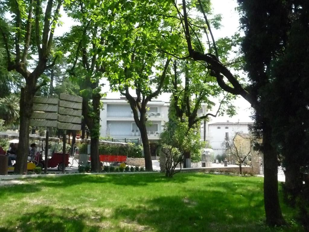 Zahrada ubytování Hotel Luna