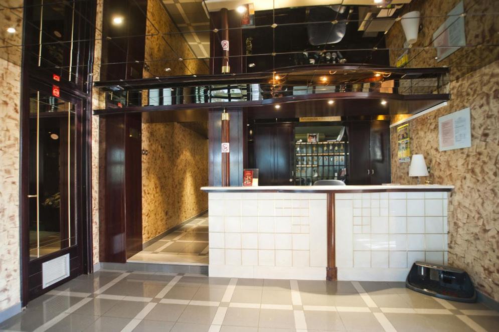Kuchyň nebo kuchyňský kout v ubytování Hotel Zephyr - Plovanija