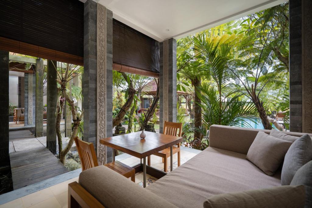 Prabhu Ubud Villa - 4