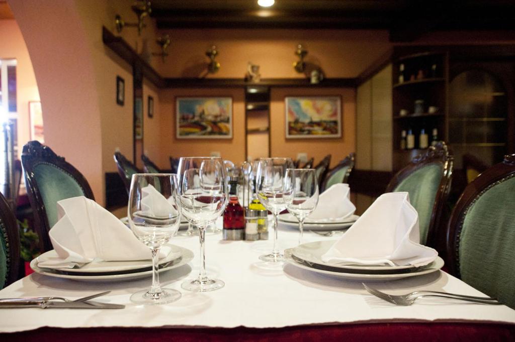 Nápoje v ubytování Hotel Zephyr - Plovanija
