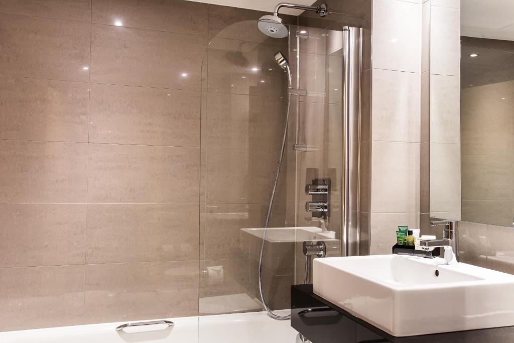 Courthouse Hotel London - Classic Twin Room