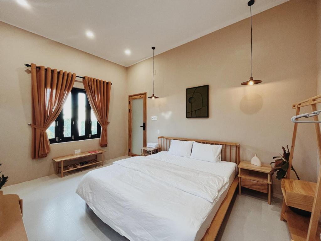 XOM House Biển Hồ - King Room Mit Gartenansicht