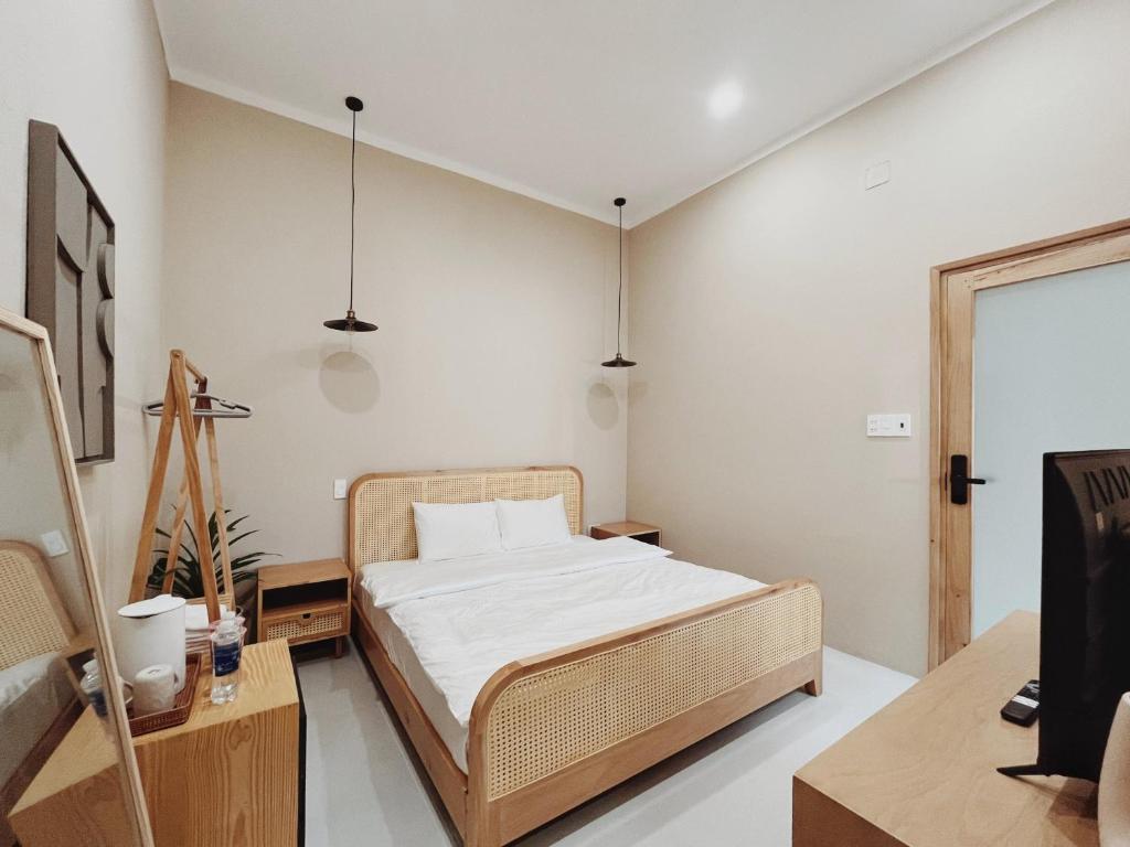 XOM House Biển Hồ - King Room