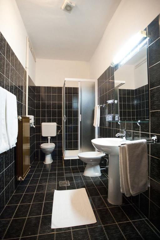 Koupelna v ubytování Hotel Zephyr - Plovanija