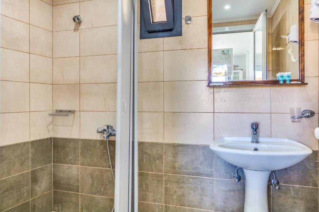 Koupelna v ubytování Vergina Star Hotel