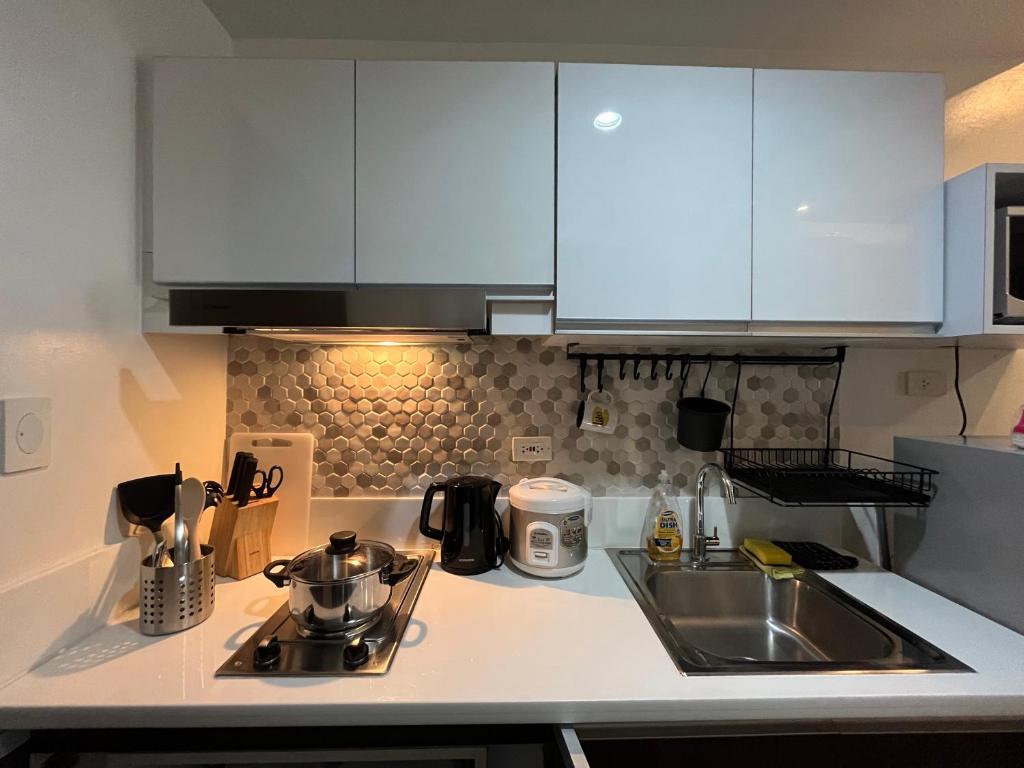 Homey 1 Bedroom Unit at Air Residences - 一居室公寓