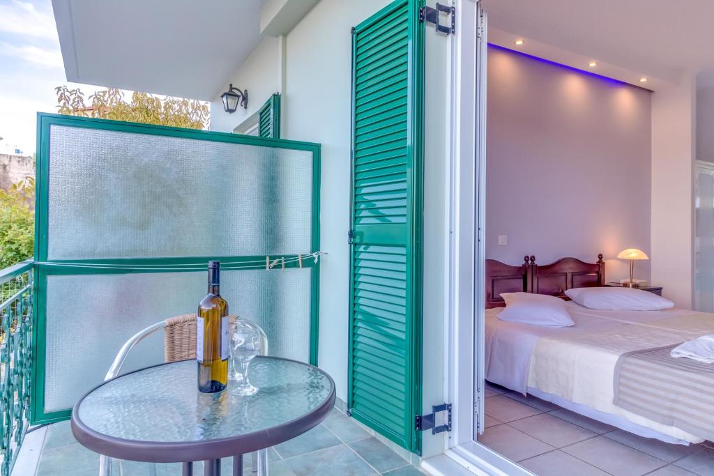 Postel nebo postele na pokoji v ubytování Vergina Star Hotel