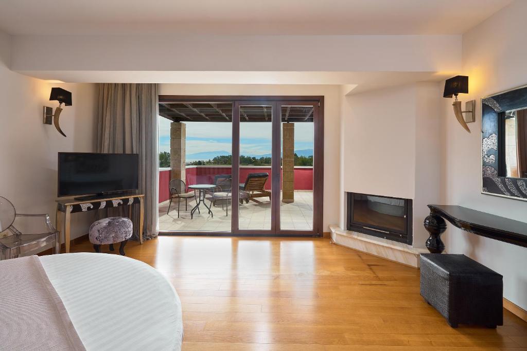 Mediterranean Princess- Adults Only - 16