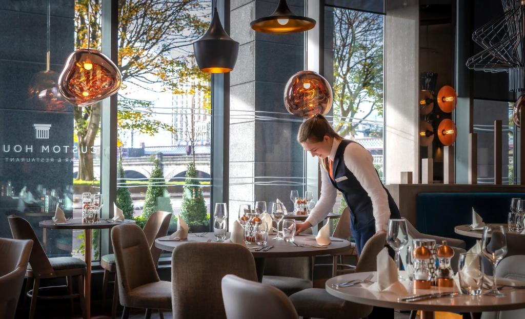 Clayton Hotel Glasgow City - Resim 26