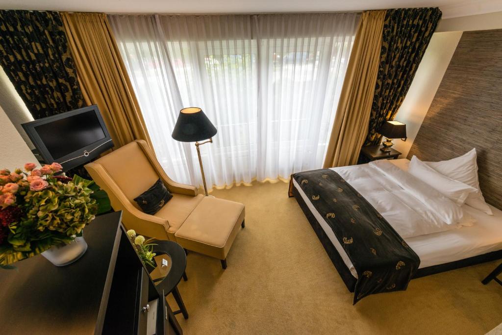 Hotel Zum Zeppelin Hamburg - Resim 10