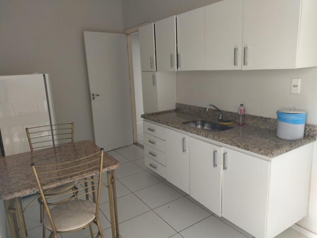 Kuchyň nebo kuchyňský kout v ubytování Hotel Caraipe