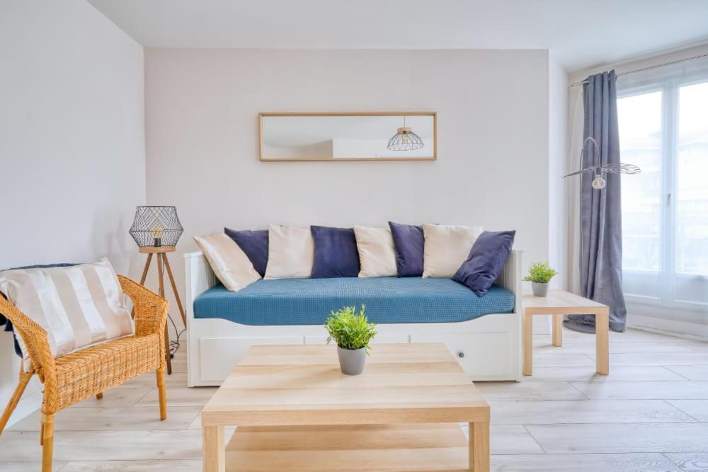 Logement Sarah - One-Bedroom Apartment
