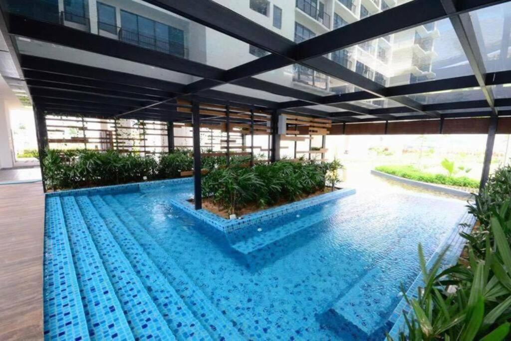 9Eleven Studio Apartment at Setia City