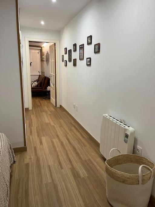 Fotografie z fotogalerie ubytování Bonito apartamento en el centro de Pontedeume. v destinaci Puentedeume