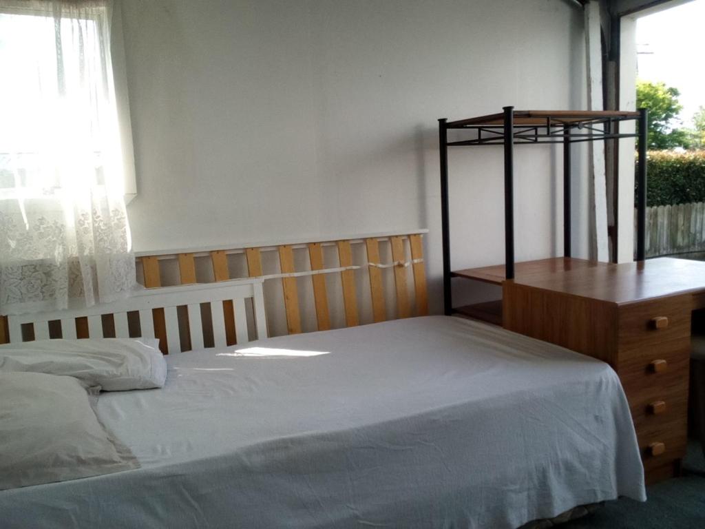 The Joyous Family Home - Housity