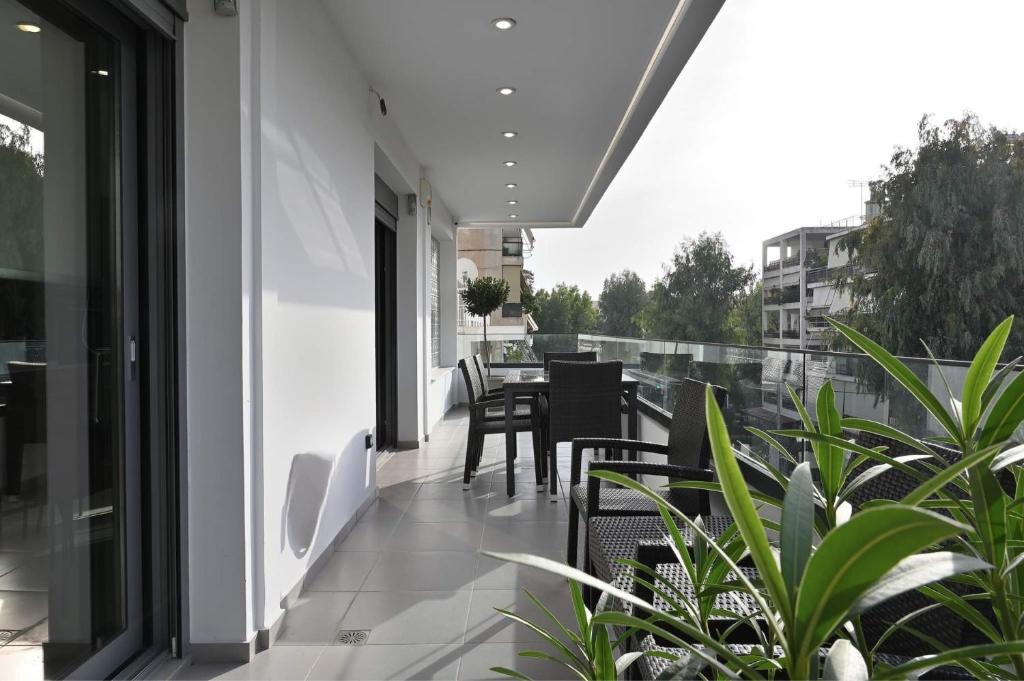 Balkón nebo terasa v ubytování The Lop Athens Holidays Luxury Suites