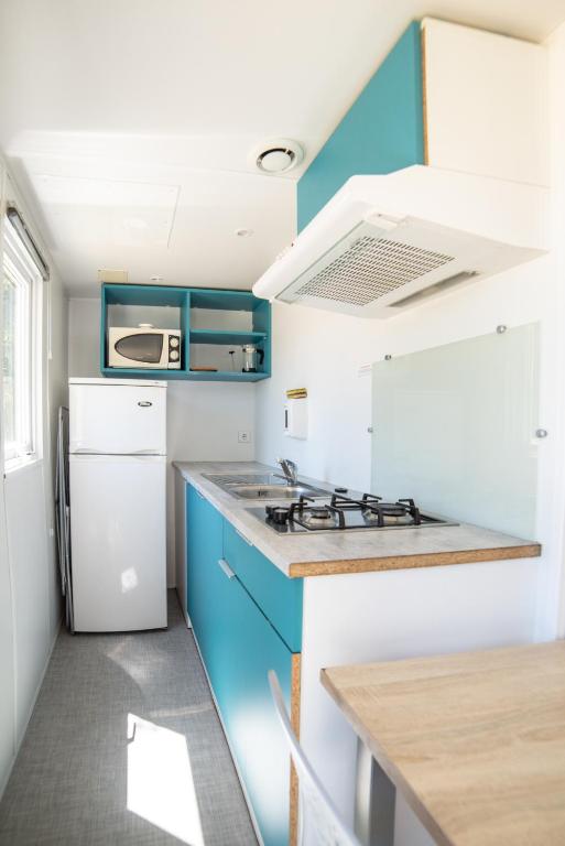 Camping du Sevron - Two-Bedroom Bungalow