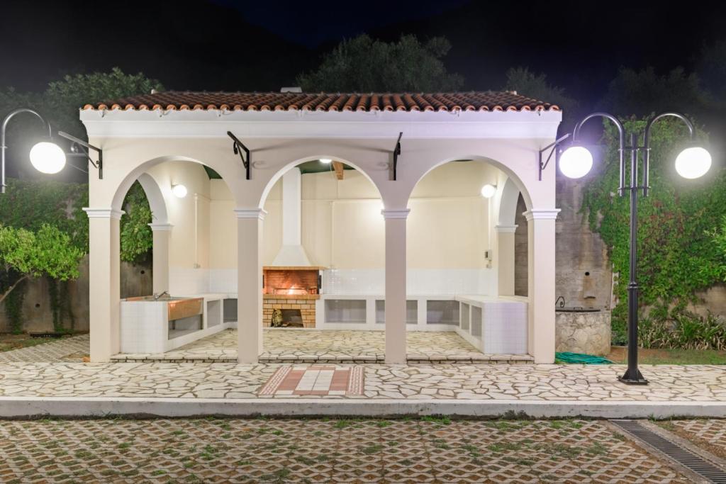 Budova, v ktorej sa vila nachádza