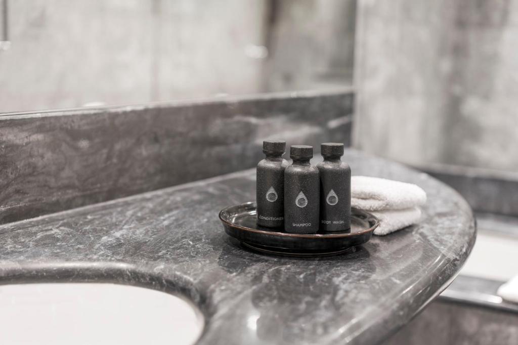 
Executive King Suite
