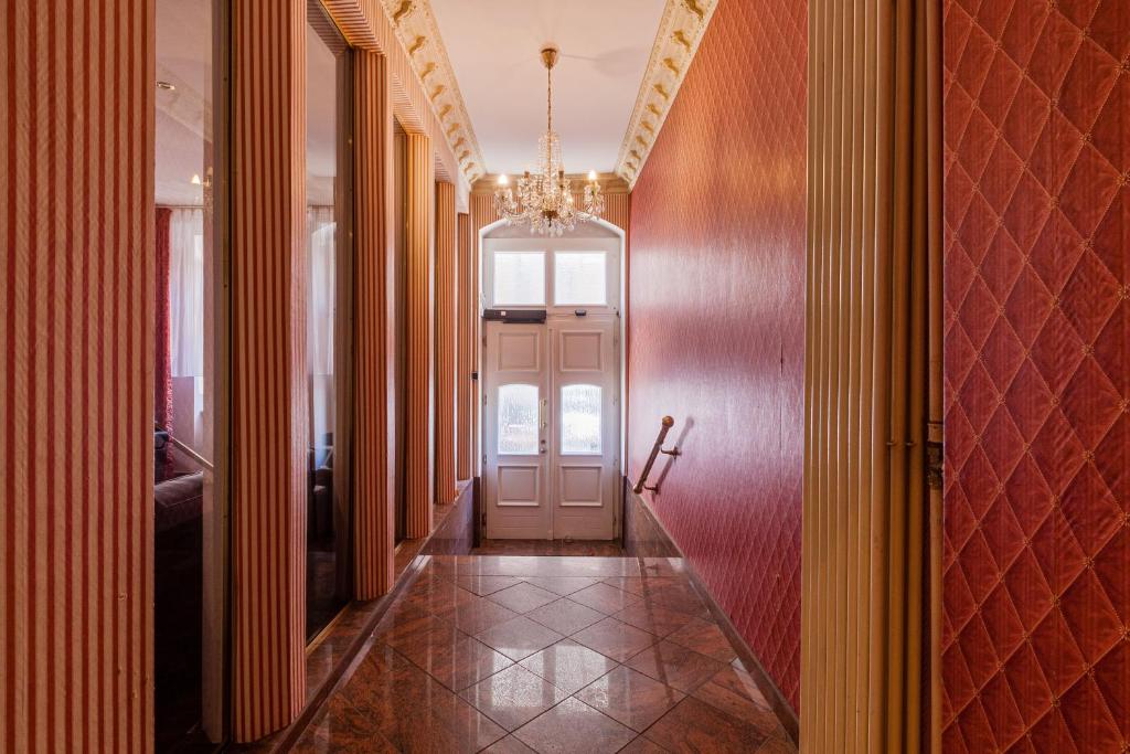 Fotografie z fotogalerie ubytování Pension für Monteure in Dresden, Zimmer mit eigenem Bad und großer Gemeinschaftsküche v Drážďanech