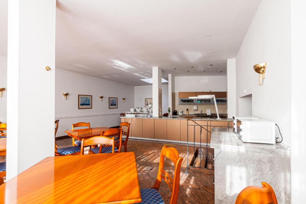 Fotografie z fotogalerie ubytování Pension für Monteure in Dresden, Zimmer mit eigenem Bad und großer Gemeinschaftsküche v Drážďanech