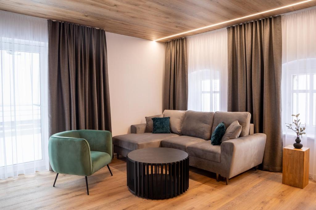 Hillside No. 18 - 