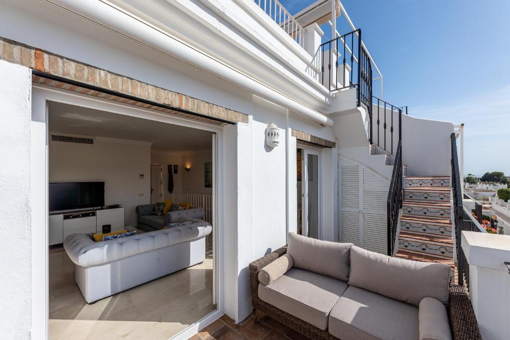 Fotografie z fotogalerie ubytování Townhouse in Aloha Pueblo with views v destinaci Marbella