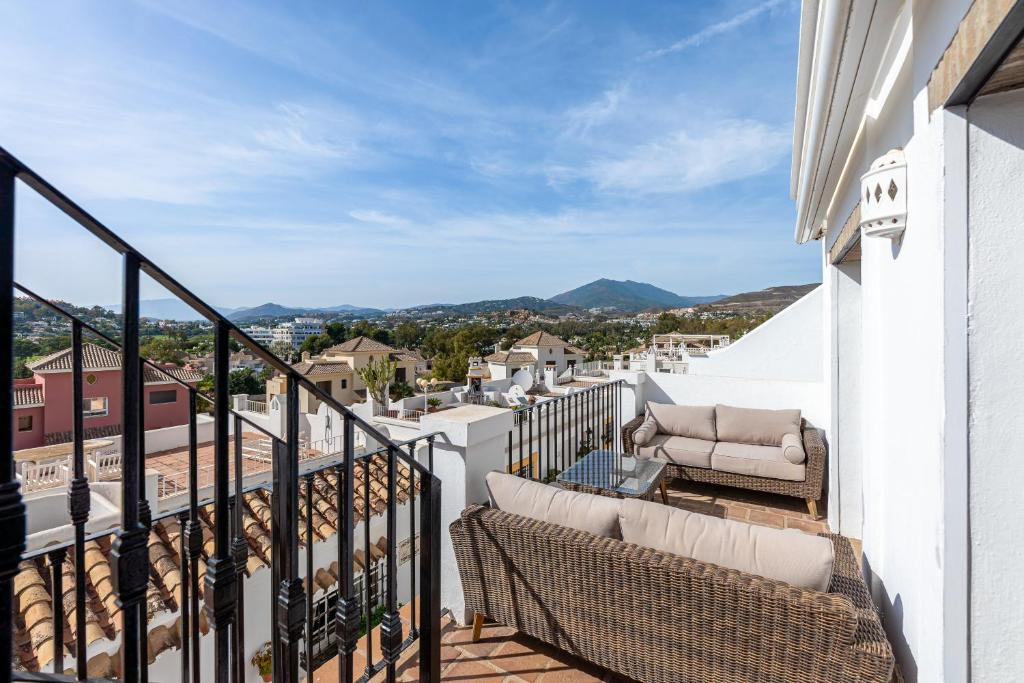 Fotografie z fotogalerie ubytování Townhouse in Aloha Pueblo with views v destinaci Marbella