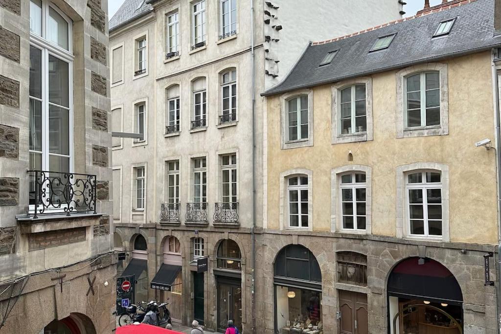 Budova, v ktorej sa apartmán nachádza