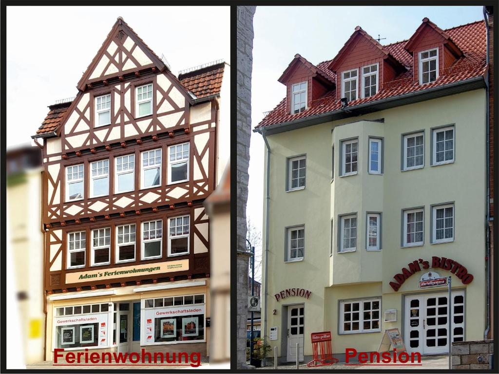 dwa budynki są obok siebie w obiekcie Adams Pension und Ferienwohnungen w mieście Mühlhausen