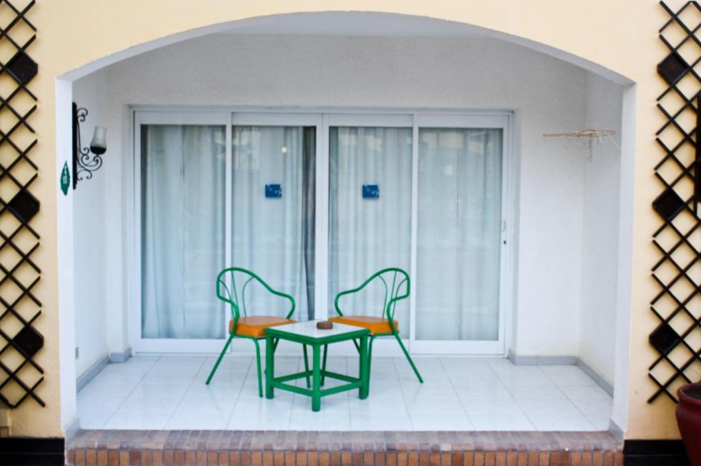 Bel Air Azur Resort (Adults Only) - 标准三重房间，带游泳池视图
